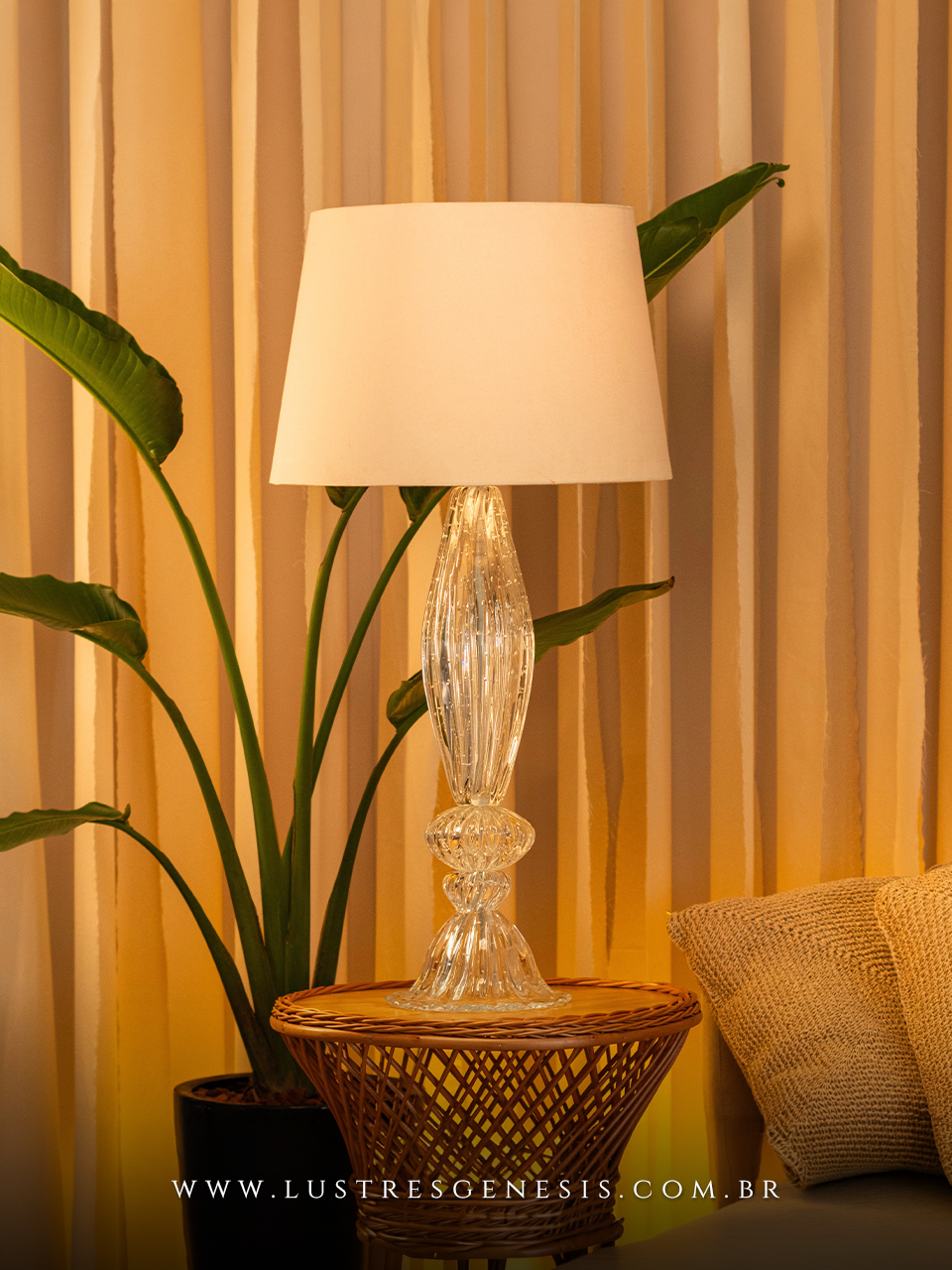 Abajur de Mesa Vidro Murano Toscana Transparente Estilo Classico Cupula Bege para Quarto Sala Cabeceira